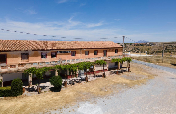 Venta - Casas o chalets - Baza - Calle las Viñas