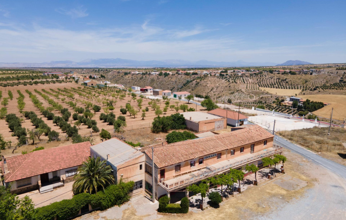 Venta - Casas o chalets - Baza - Calle las Viñas