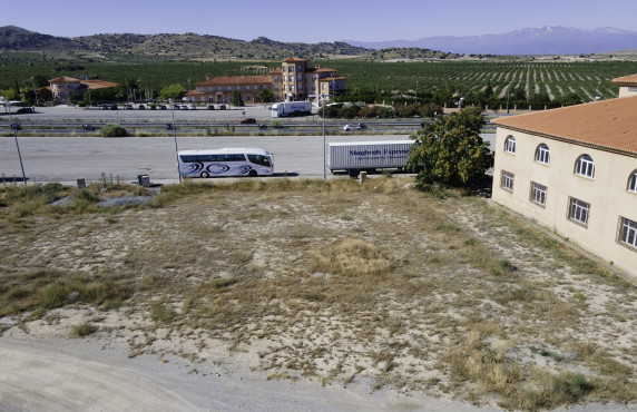 Venta - Fincas y solares - Baza - Carretera A-92, 8