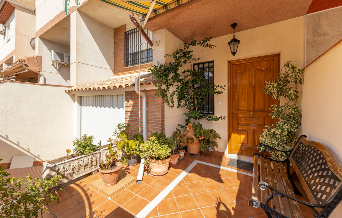 Venta - Casas o chalets - Armilla - María Lejárraga, 57