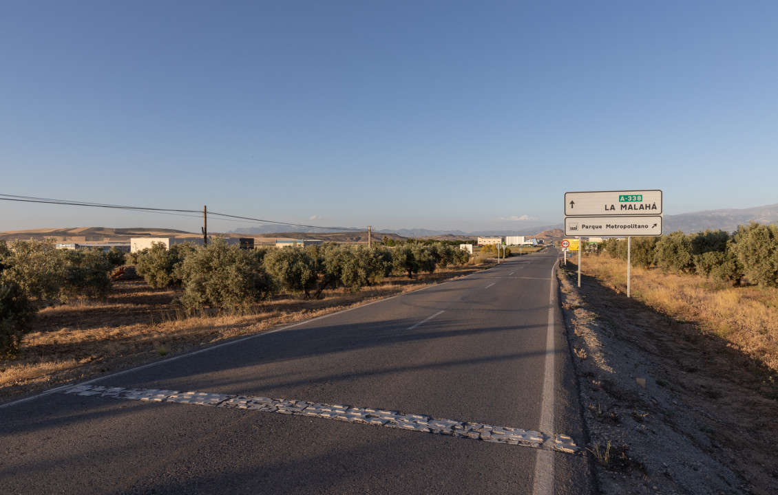 Venta - Casas o chalets - Agrón - C. la Fuente, 13