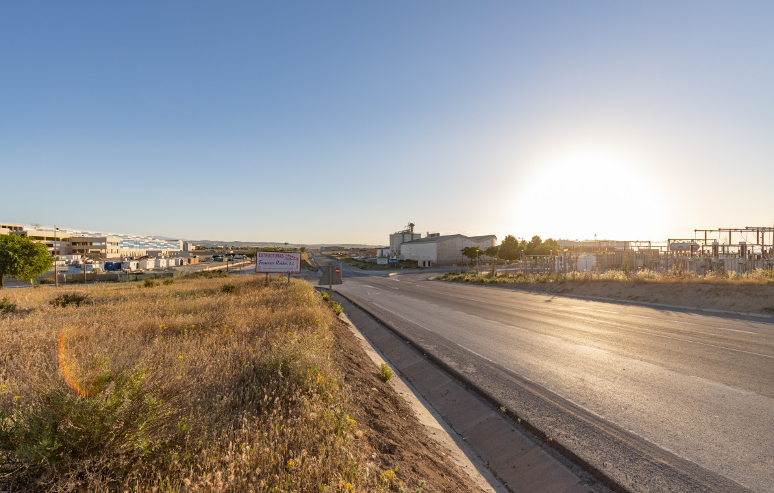 Venta - Casas o chalets - Agrón - C. la Fuente, 13