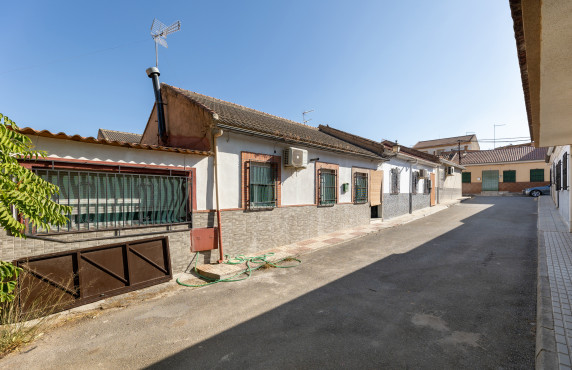 Venta - Casas o chalets - Las Gabias - C. Tirso de Molina, 6