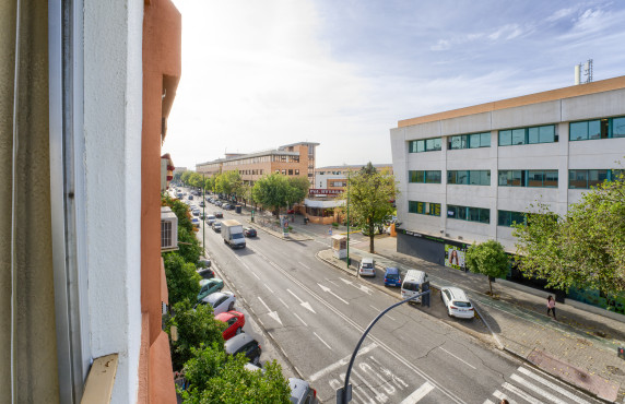 For Sale - Pisos - Sevilla - Calle José María de Pereda