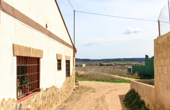 Venta - Fincas y solares - Requena - AIRE DUQUES