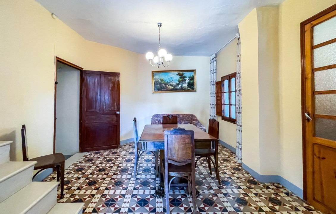 Venta - Casas o chalets - Caudete de las Fuentes - MENOR