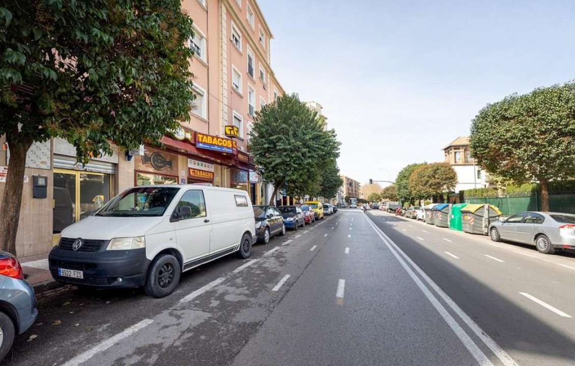 Venta - Negocios - Granada - carretera de la sierra