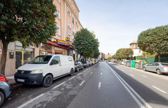 Venta - Negocios - Granada - carretera de la sierra