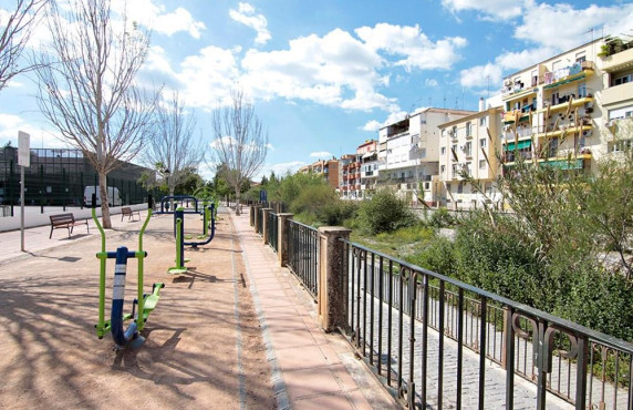 Venta - Negocios - Granada - carretera de la sierra