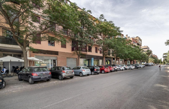 For Sale - Locales - Granada - Calle la Taha