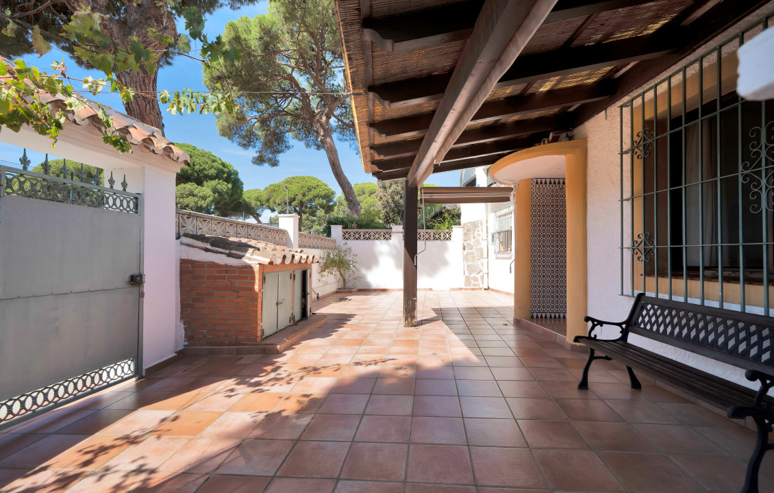 For Sale - Casas o chalets - Marbella - calle coralera, urb Bosquemar, parcela 4b, El Rosa