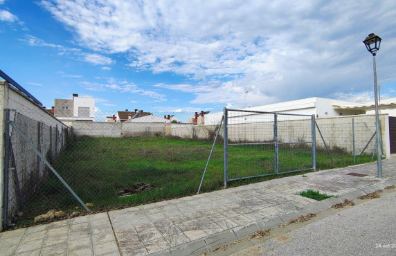 Venta - Fincas y solares - Palomares del Río - Calle Hacienda de Córdoba