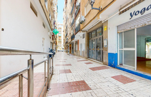 For Sale - Locales - Vélez-Málaga - Calle Rodríguez de Berlanga