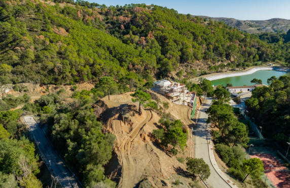 Venta - Fincas y solares - Benahavís - Urbanización Montemayor Alto