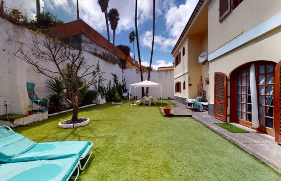 For Sale - Casas o chalets - Las Palmas de Gran Canaria - Musico Jose Maria Tarridas