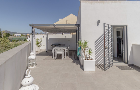 Venta - Casas o chalets - San Pedro de Alcantara - C. Martín Pescador, 10