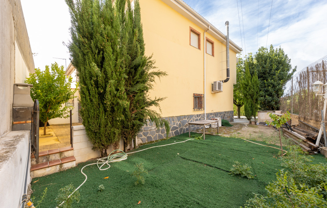 Venta - Casas o chalets - Huétor de Santillán - C. Cta. de las piedras,113