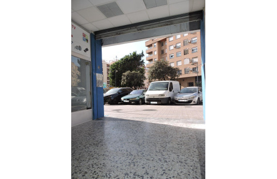 Long Rental Period - Locales - Valencia - dr nicasio benlloch, 22