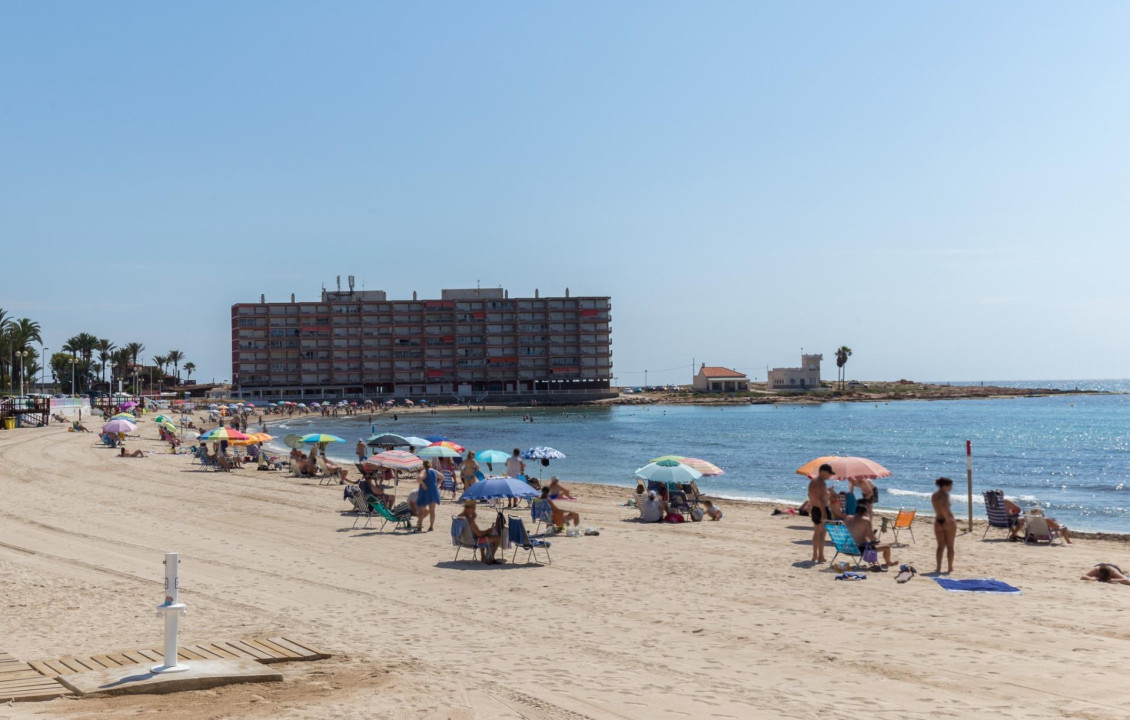 For Sale - Pisos - Torrevieja - Calle de la Loma