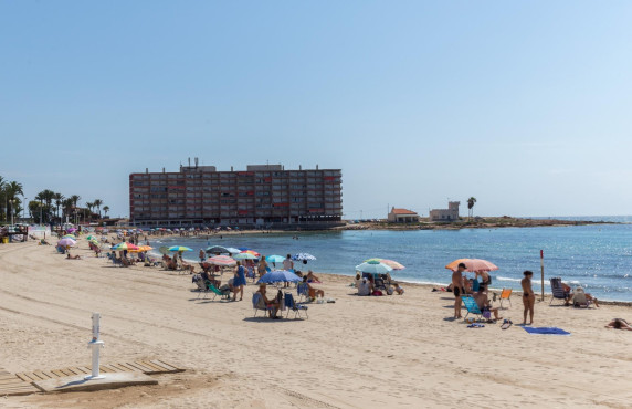 For Sale - Pisos - Torrevieja - Calle de la Loma