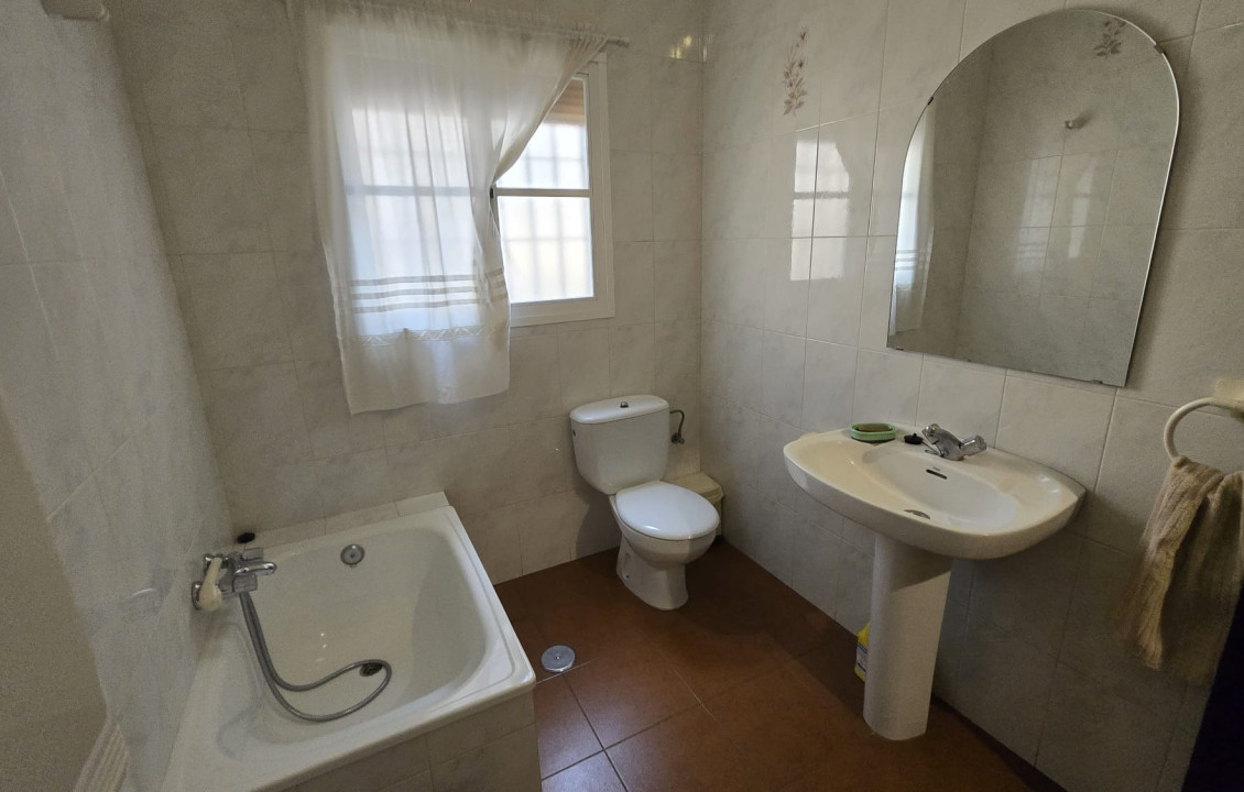 Venta - Casas o chalets - Antequera - Crta. Torcal Antequera