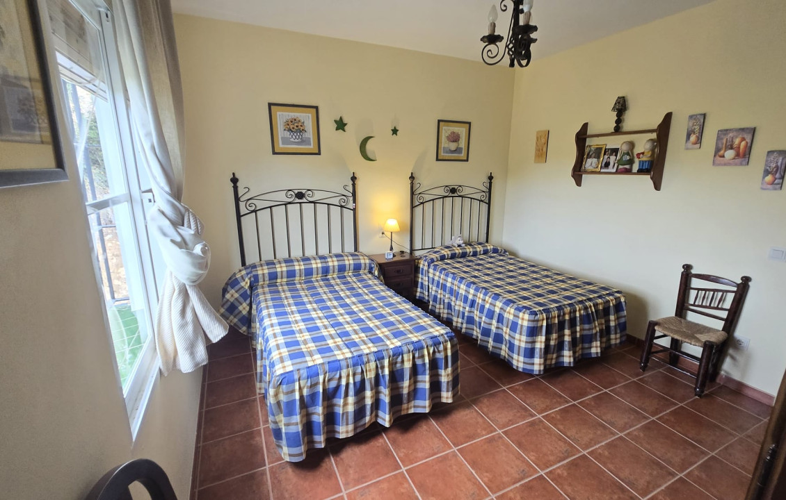 Venta - Casas o chalets - Antequera - Crta. Torcal Antequera