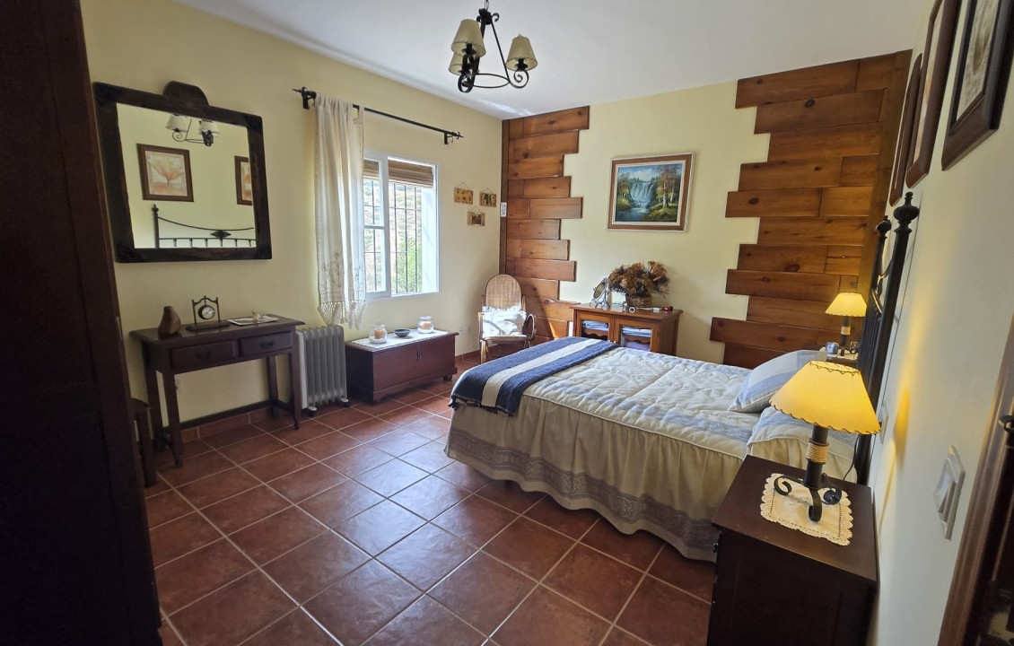 Venta - Casas o chalets - Antequera - Crta. Torcal Antequera