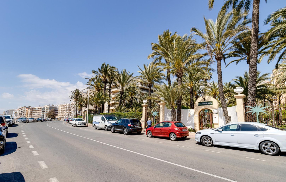 For Sale - Pisos - Torrevieja - Avenida de las Habaneras