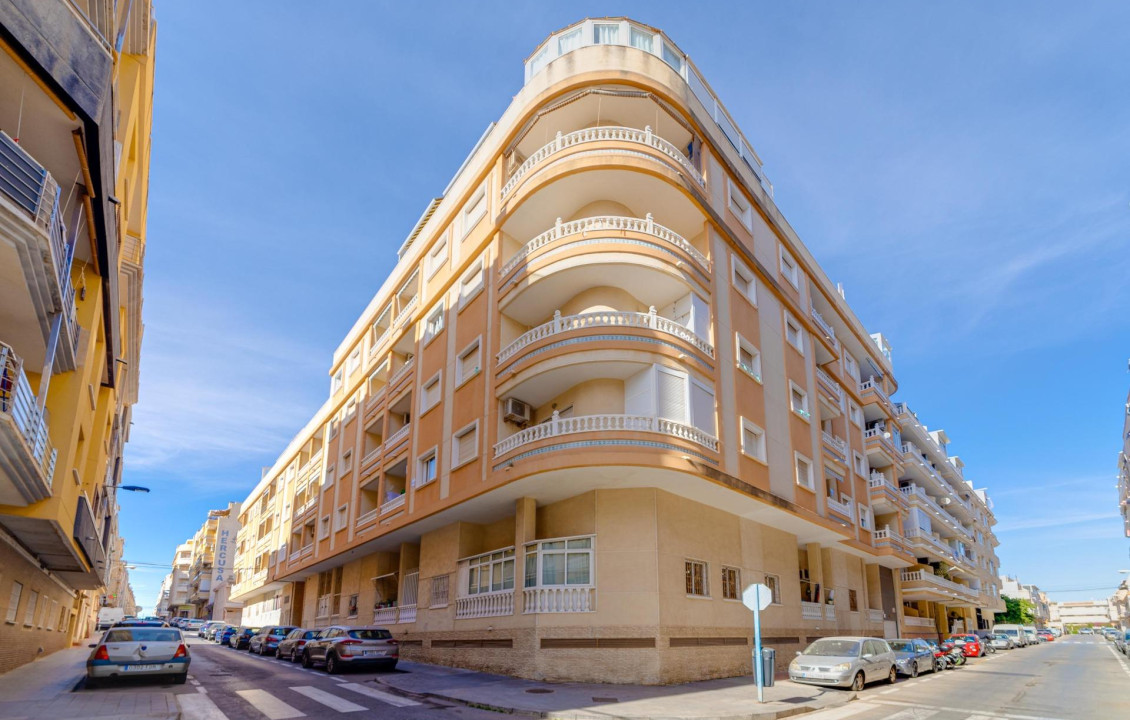 For Sale - Pisos - Torrevieja - LA LOMA