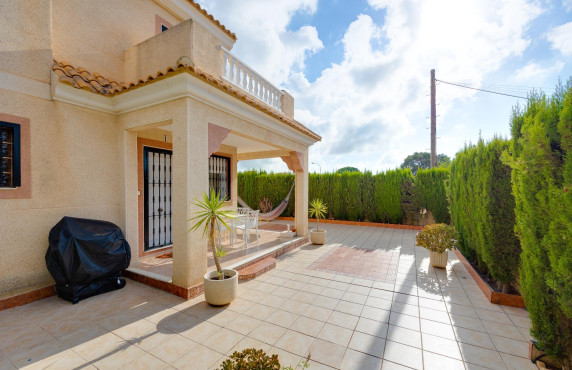 For Sale - Casas o chalets - Torrevieja - LEJONA