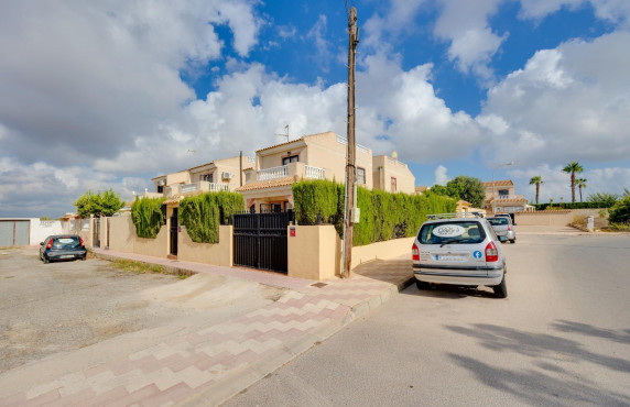 For Sale - Casas o chalets - Torrevieja - LEJONA