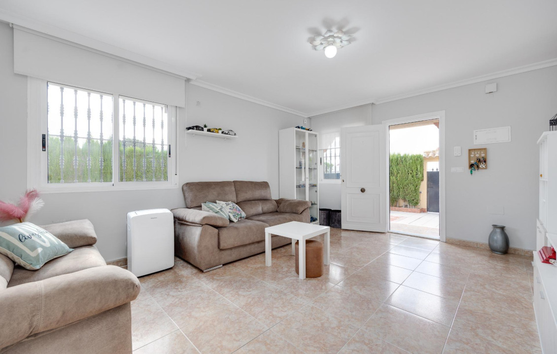 For Sale - Casas o chalets - Torrevieja - LEJONA