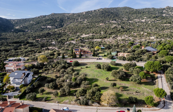 Venta - Fincas y solares - Hoyo de Manzanares - de Gargantilla