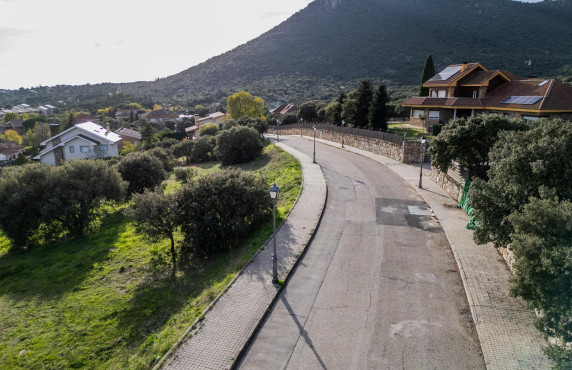 Venta - Fincas y solares - Hoyo de Manzanares - de Gargantilla