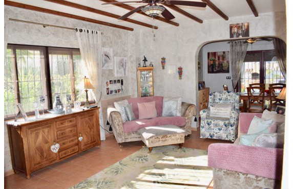 For Sale - Detached Villa - Formentera del Segura