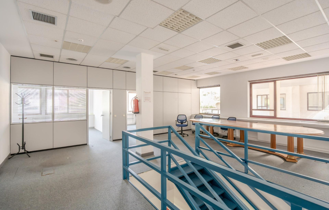 For Sale - Oficinas - Las Rozas de Madrid - de la Rosa de Lima