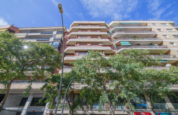 For Sale - Pisos - Barcelona - del Guinardó