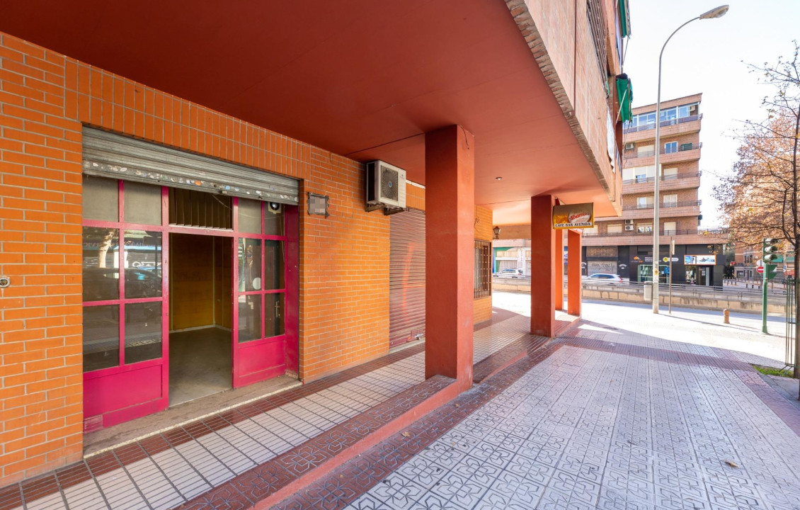 For Sale - Locales - Granada - Calle Nuestra Señora de la Salud