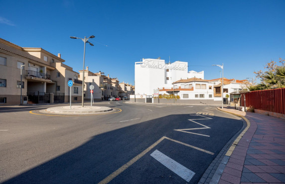 For Sale - Fincas y solares - Armilla - Av. Ogíjares, 30