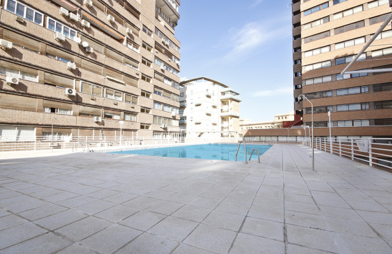 For Sale - Pisos - Granada - Av. de la Constitución, 18