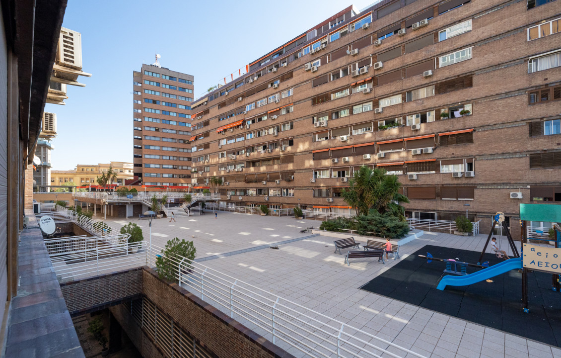 For Sale - Pisos - Granada - Av. de la Constitución, 18