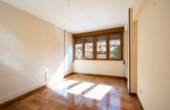 For Sale - Pisos - Granada - Av. de la Constitución, 18