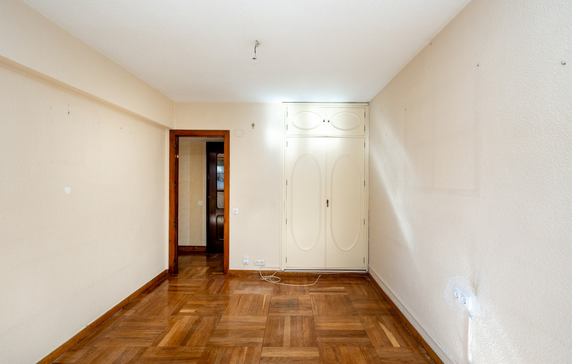 For Sale - Pisos - Granada - Av. de la Constitución, 18