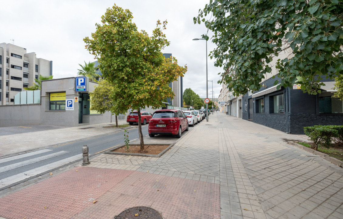 For Sale - Locales - Granada - Calle Prof. Manuel Garzón Pareja, 11