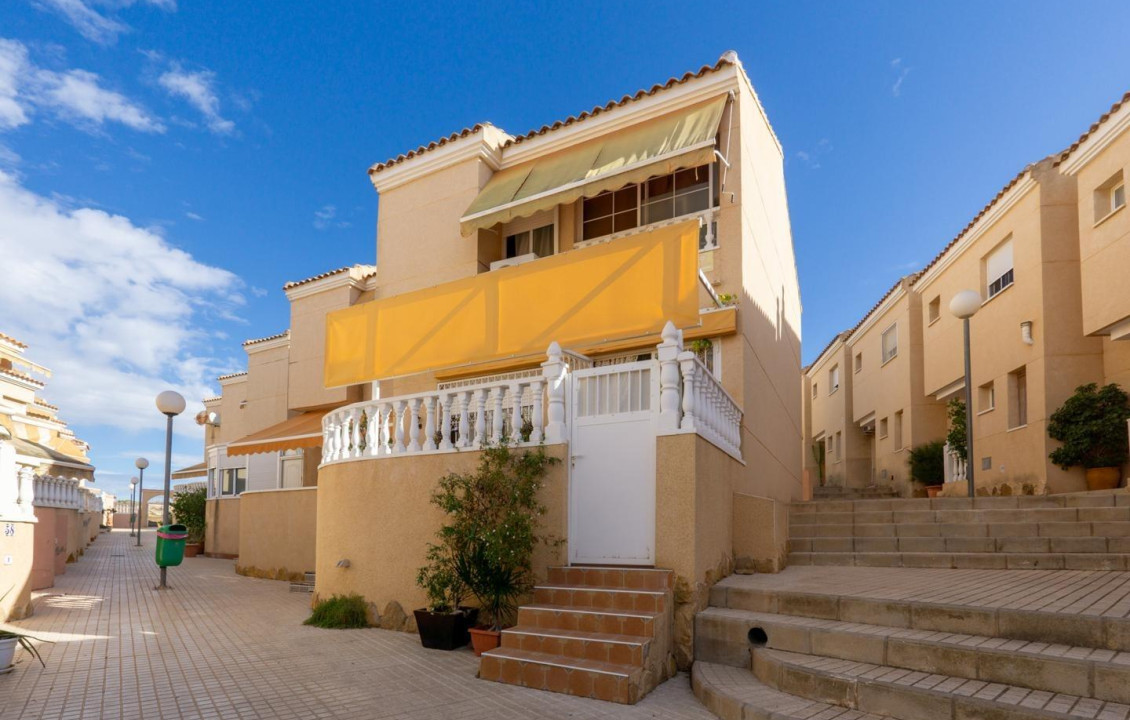 For Sale - Casas o chalets - Santa Pola - Calle de Logroño, 12