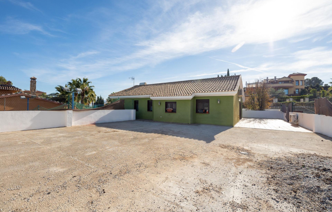 For Sale - Casas o chalets - Las Gabias - Calle Río Duero