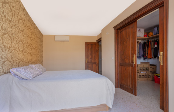 For Sale - Casas o chalets - Dos Hermanas - Calle Manuel Calvo Leal