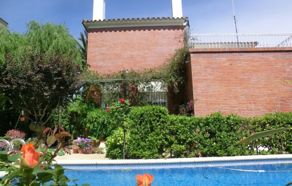 Venta - Casas o chalets - Figueres - d'Isaac Albèniz