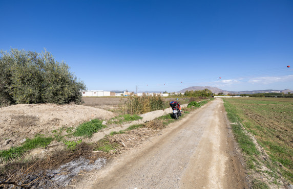 Venta - Fincas y solares - Santa Fe - Calle Benjamin Franklin