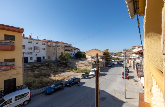 Venta - Casas o chalets - Iznalloz - C. Ganivet, 107